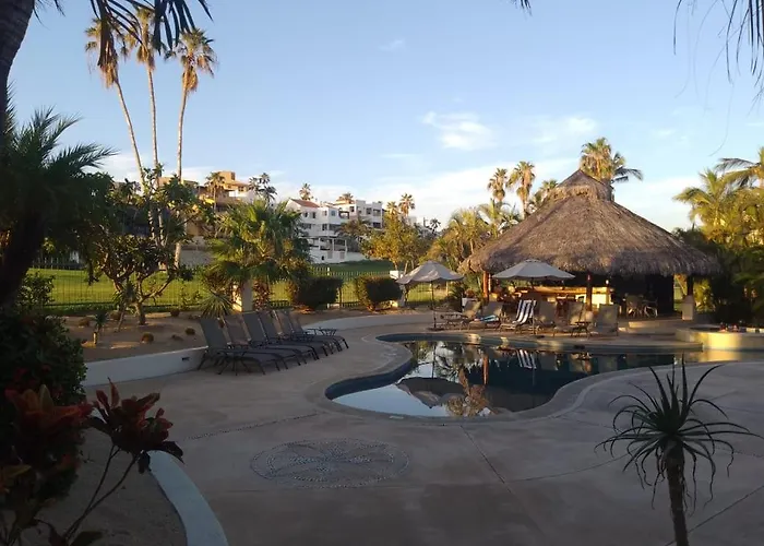 Las Quintas Homestay *